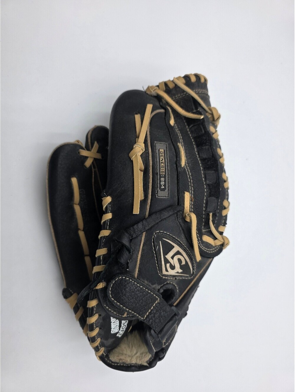 Louisville Slugger Black and Tan Leather Baseball Glove